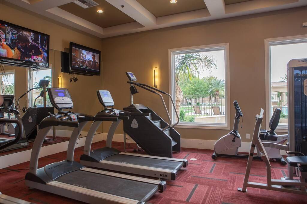 Gated Townhouse With Heated Pool, Hot Tub, Near Us60 Mesa Exterior foto