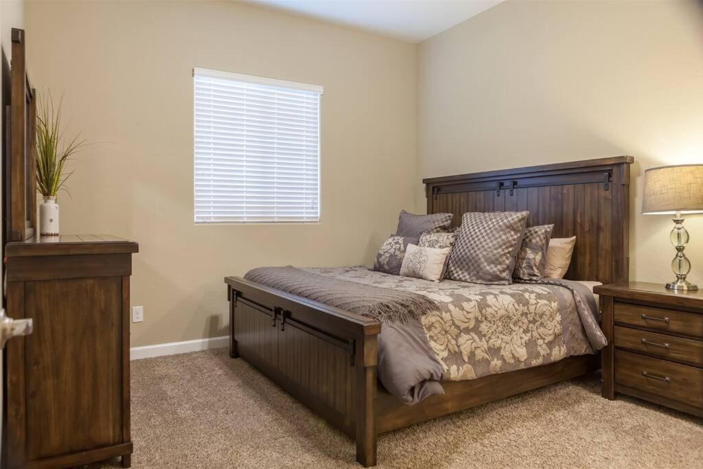 Gated Townhouse With Heated Pool, Hot Tub, Near Us60 Mesa Exterior foto